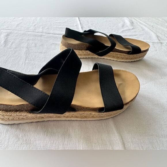 Steve Madden sandals - Picture 3 of 6